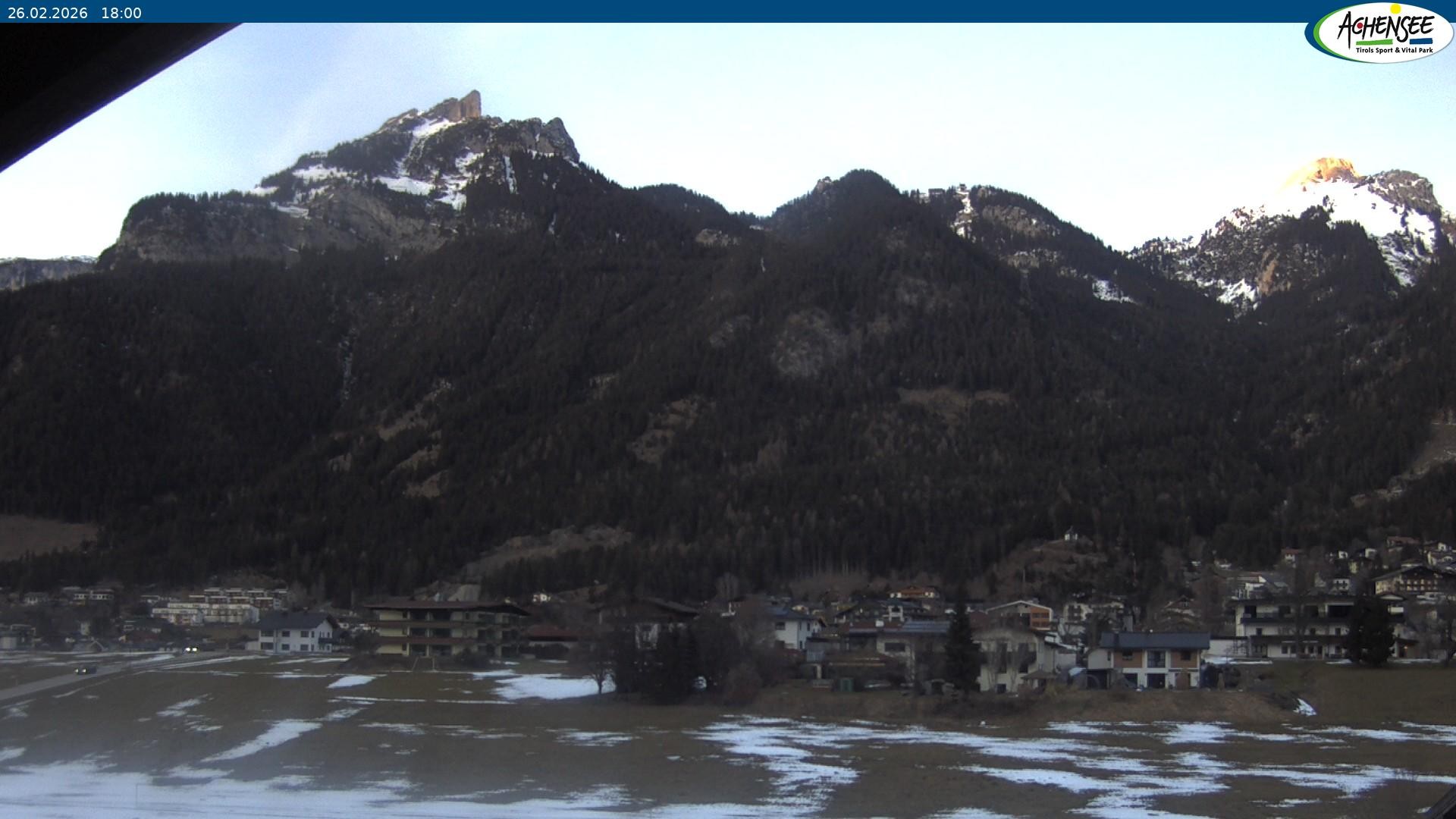 Archived image Webcam Apartement House Lärchenwiese