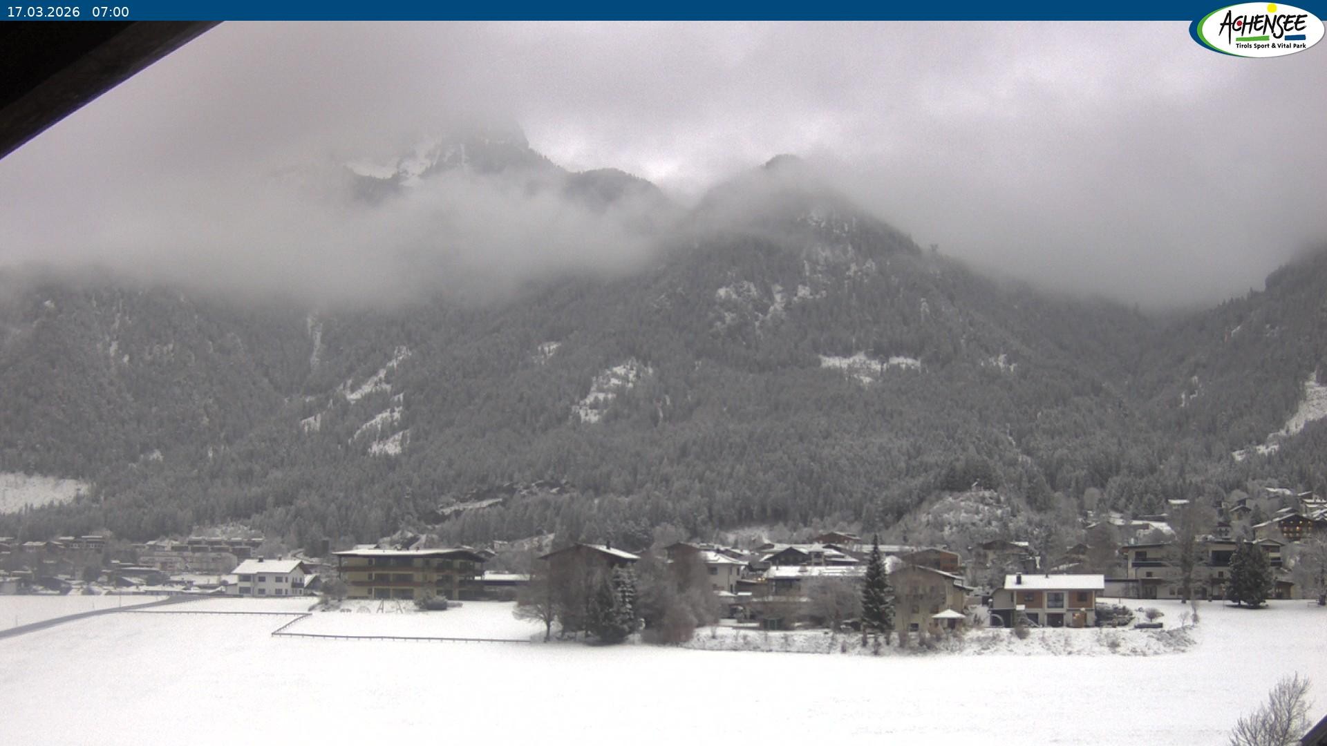 Archived image Webcam Apartement House Lärchenwiese