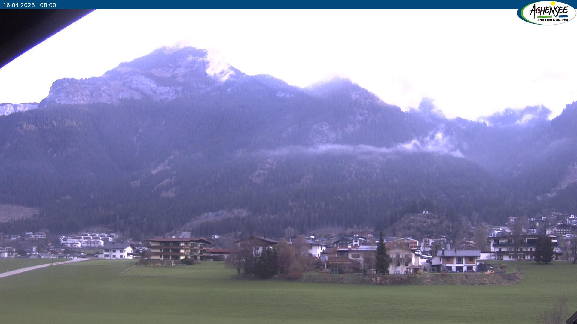 Archived image Webcam Apartement House Lärchenwiese