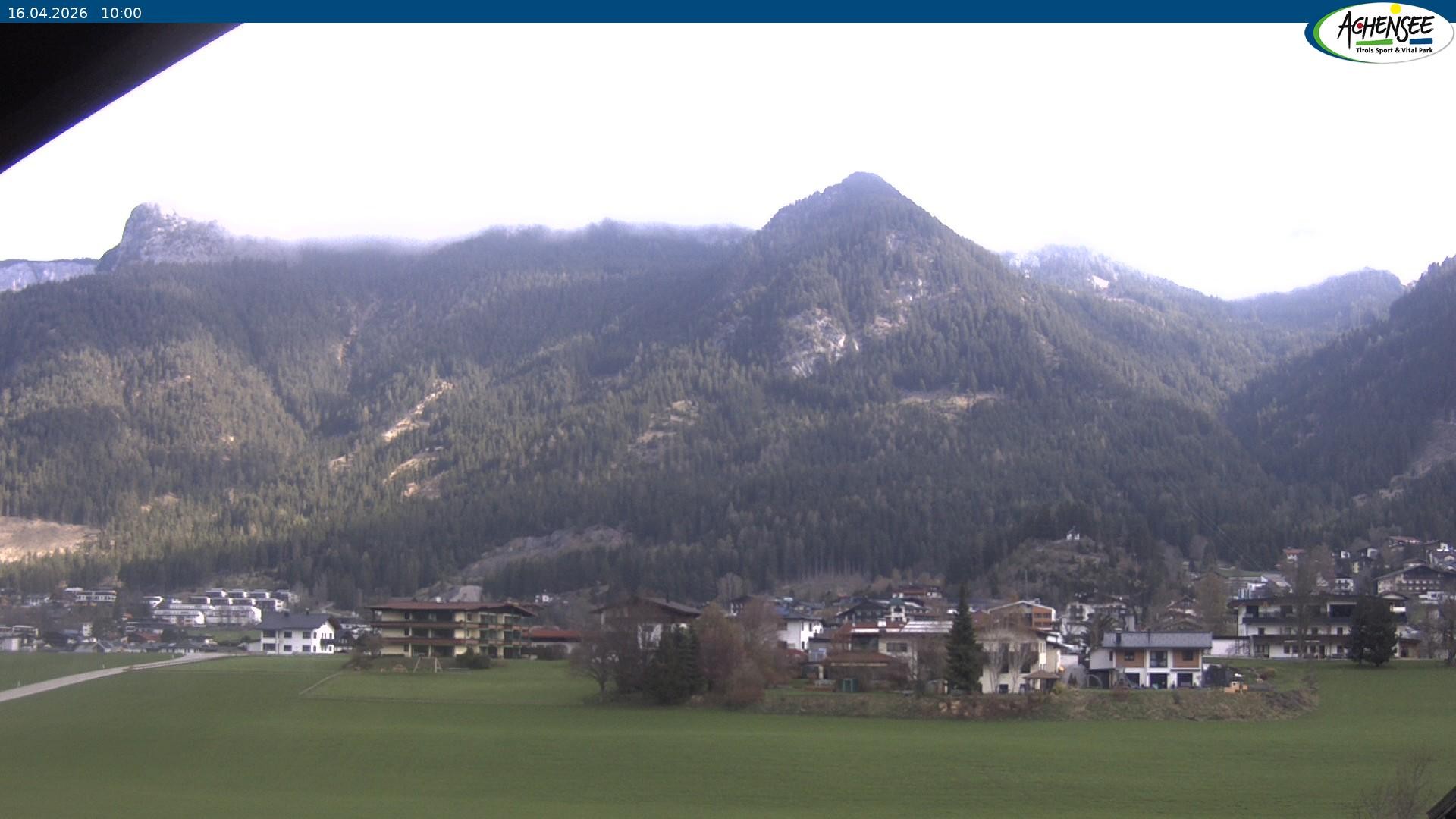 Archived image Webcam Apartement House Lärchenwiese