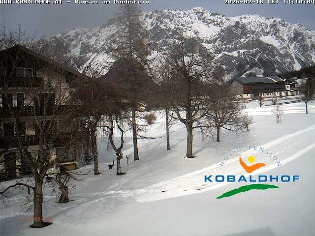 Archiv Foto Webcam Ramsau am Dachstein: Golfplatz am Kobaldhof