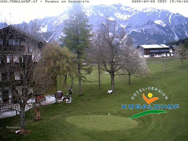 Archiv Foto Webcam Ramsau am Dachstein: Golfplatz am Kobaldhof