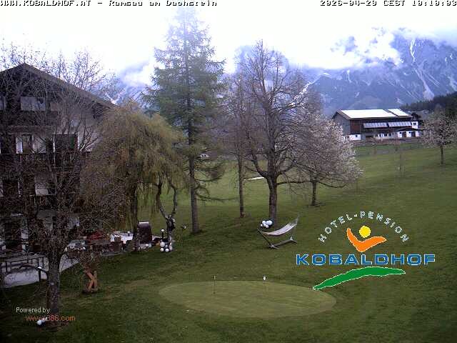 Archiv Foto Webcam Ramsau am Dachstein: Golfplatz am Kobaldhof
