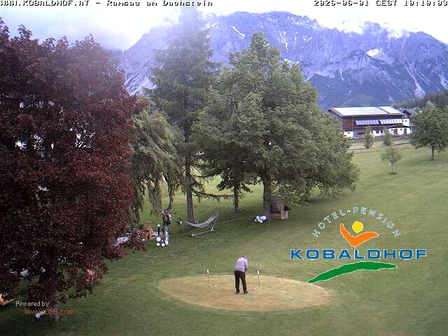 Archiv Foto Webcam Ramsau am Dachstein: Golfplatz am Kobaldhof