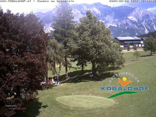 Archiv Foto Webcam Ramsau am Dachstein: Golfplatz am Kobaldhof