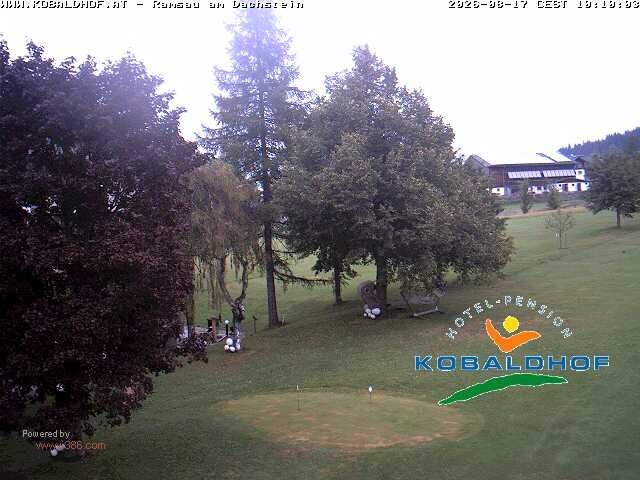 Archiv Foto Webcam Ramsau am Dachstein: Golfplatz am Kobaldhof
