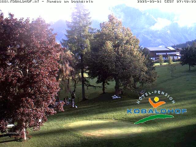 Archiv Foto Webcam Ramsau am Dachstein: Golfplatz am Kobaldhof