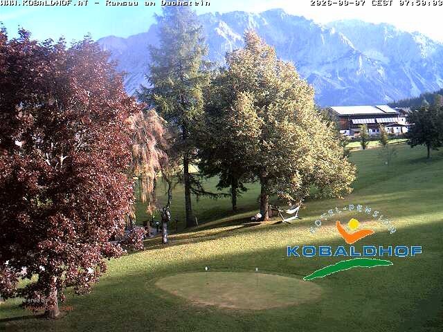 Archiv Foto Webcam Ramsau am Dachstein: Golfplatz am Kobaldhof