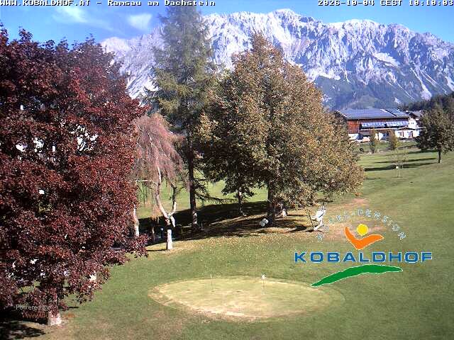 Archived image Webcam Ramsau am Dachstein: Golf course at the hotel Kobaldhof