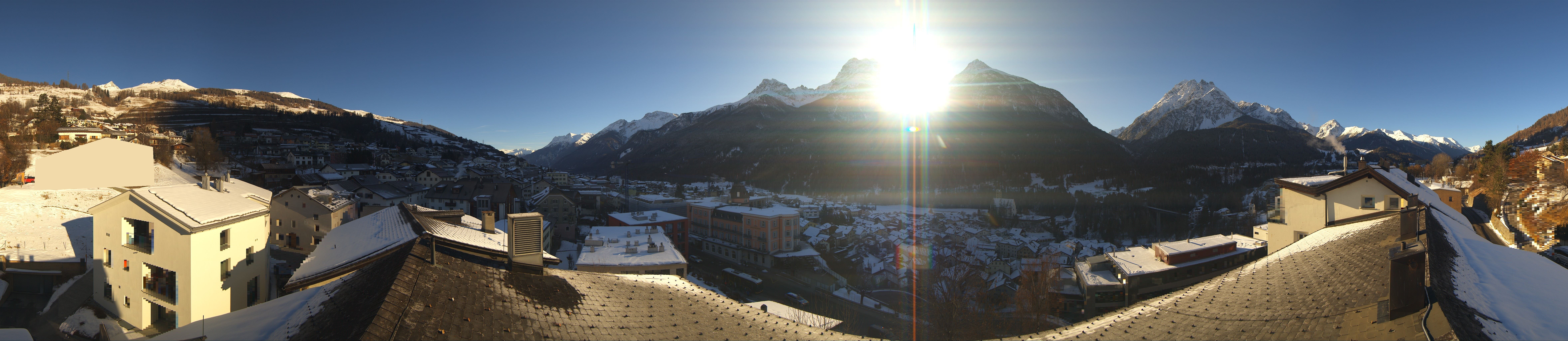 Archiv Foto Webcam Graubünden, Scuol