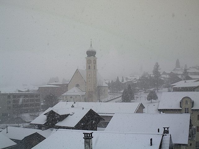 Archiv Foto Webcam Disentis/Mustér, Sogn Gions Kirche