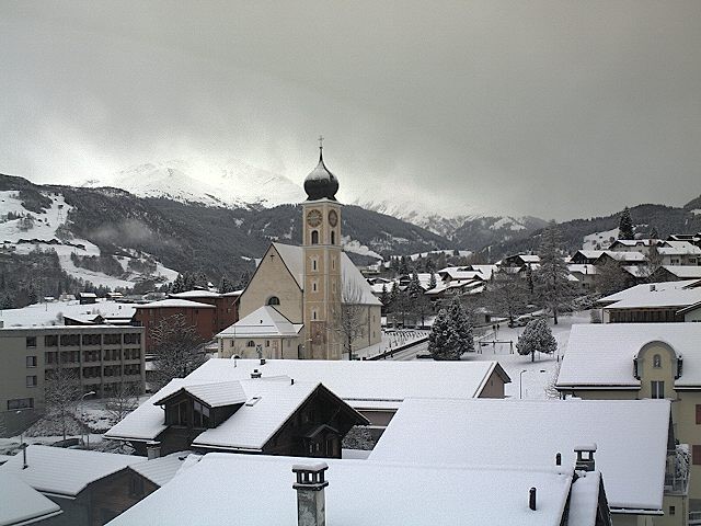 Archiv Foto Webcam Disentis/Mustér, Sogn Gions Kirche