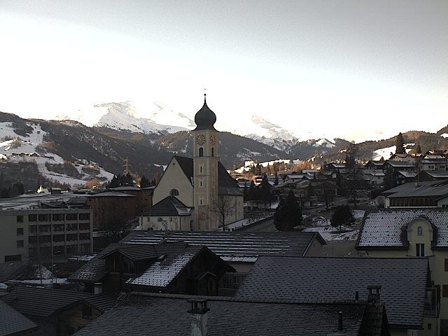 Archiv Foto Webcam Disentis/Mustér, Sogn Gions Kirche