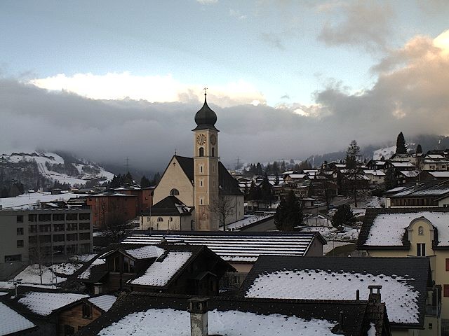 Archiv Foto Webcam Disentis/Mustér, Sogn Gions Kirche