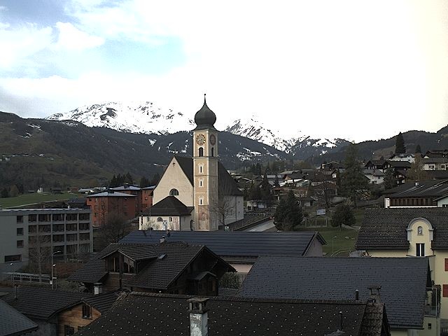 Archiv Foto Webcam Disentis/Mustér, Sogn Gions Kirche