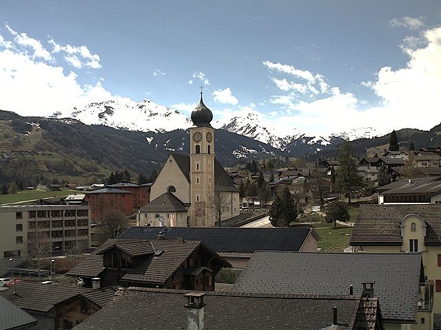 Archiv Foto Webcam Disentis/Mustér, Sogn Gions Kirche