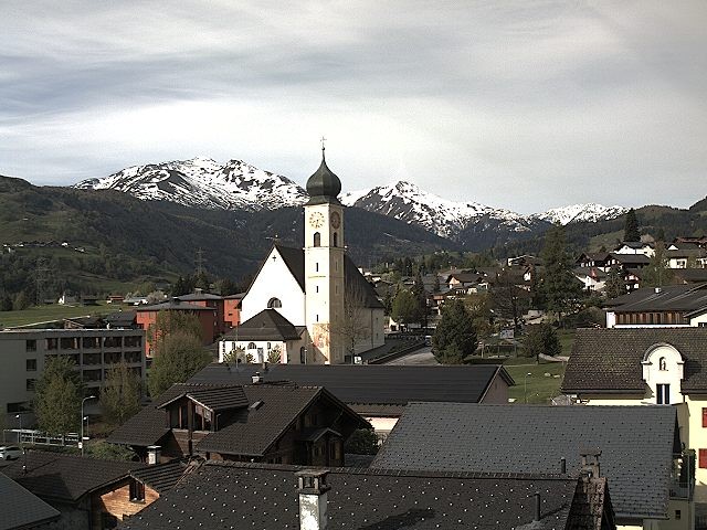 Archiv Foto Webcam Disentis/Mustér, Sogn Gions Kirche