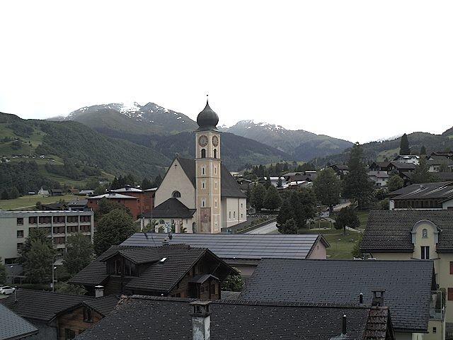 Archiv Foto Webcam Disentis/Mustér, Sogn Gions Kirche