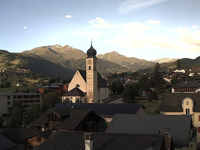 Archiv Foto Webcam Disentis/Mustér, Sogn Gions Kirche