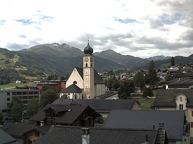 Archiv Foto Webcam Disentis/Mustér, Sogn Gions Kirche