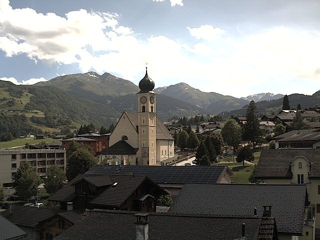 Archiv Foto Webcam Disentis/Mustér, Sogn Gions Kirche
