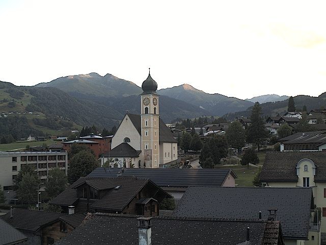 Archiv Foto Webcam Disentis/Mustér, Sogn Gions Kirche