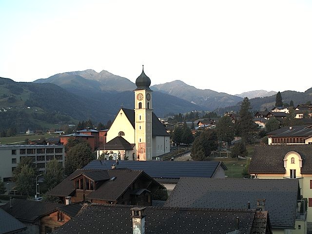 Archiv Foto Webcam Disentis/Mustér, Sogn Gions Kirche
