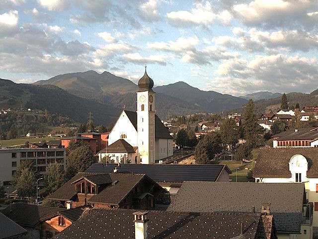 Archiv Foto Webcam Disentis/Mustér, Sogn Gions Kirche