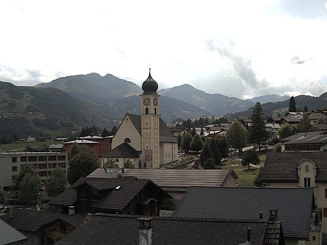 Archiv Foto Webcam Disentis/Mustér, Sogn Gions Kirche