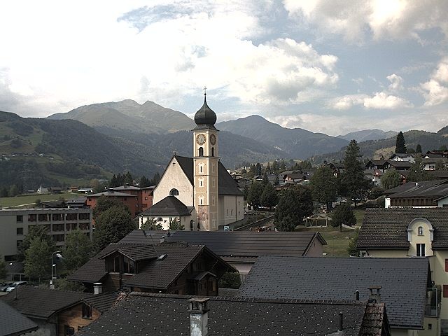 Archiv Foto Webcam Disentis/Mustér, Sogn Gions Kirche