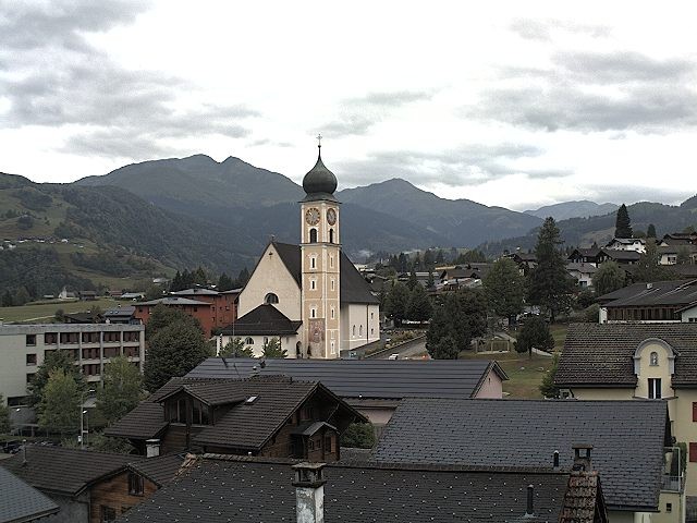 Archiv Foto Webcam Disentis/Mustér, Sogn Gions Kirche