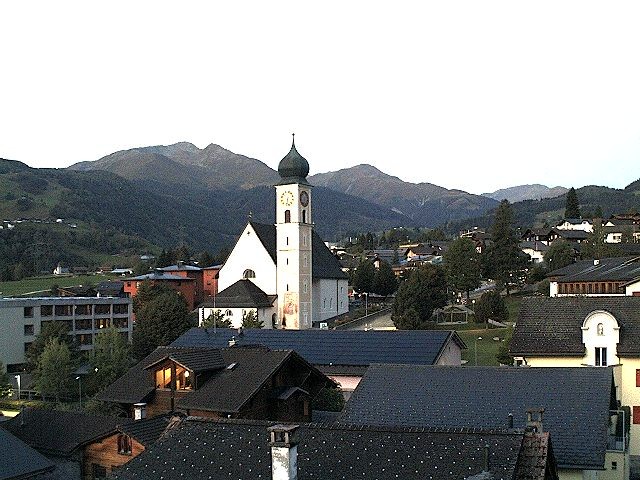 Archiv Foto Webcam Disentis/Mustér, Sogn Gions Kirche
