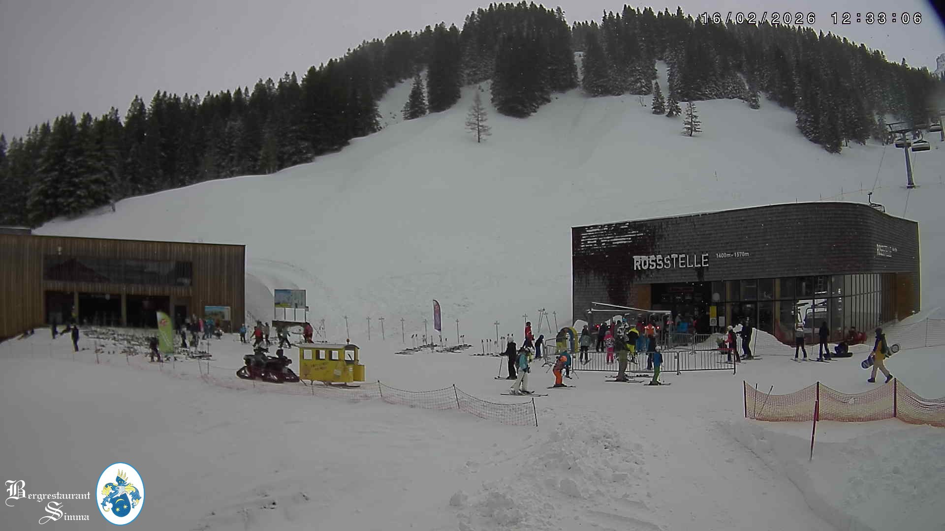 Archiv Foto Webcam Mellau: Sonnenterrasse Bergrestaurant Simma