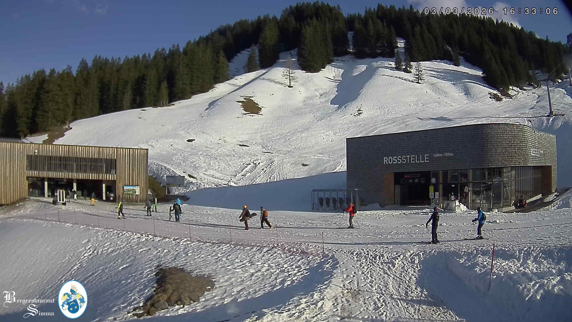 Archiv Foto Webcam Mellau: Sonnenterrasse Bergrestaurant Simma