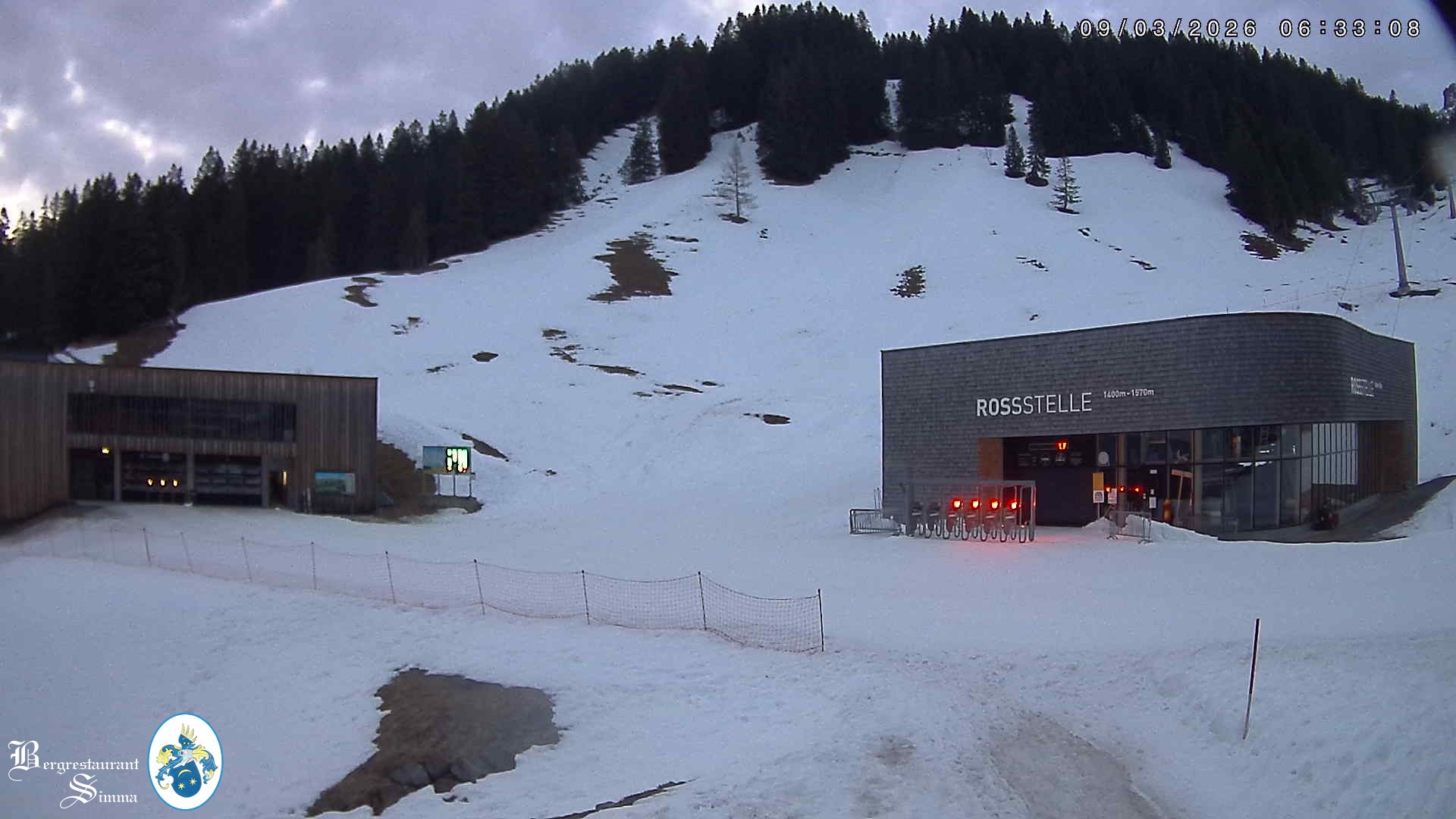 Archiv Foto Webcam Mellau: Sonnenterrasse Bergrestaurant Simma