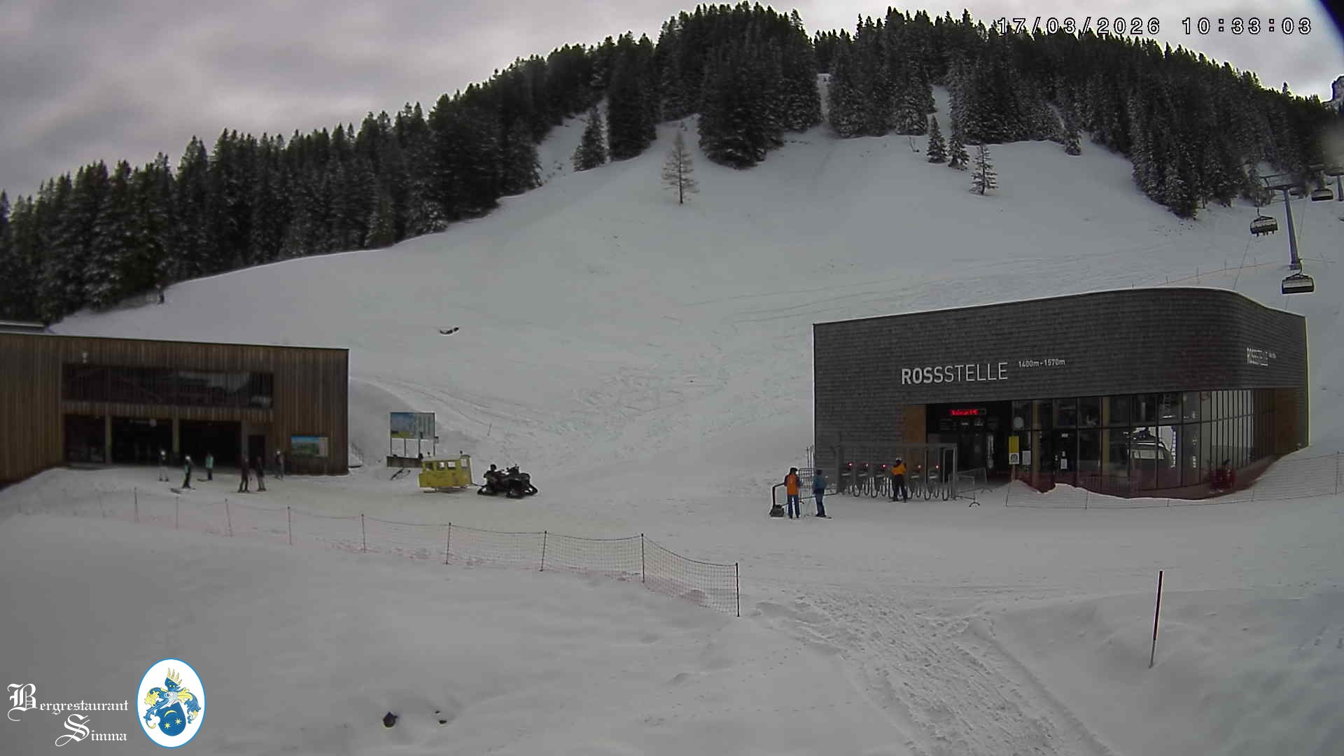 Archiv Foto Webcam Mellau: Sonnenterrasse Bergrestaurant Simma