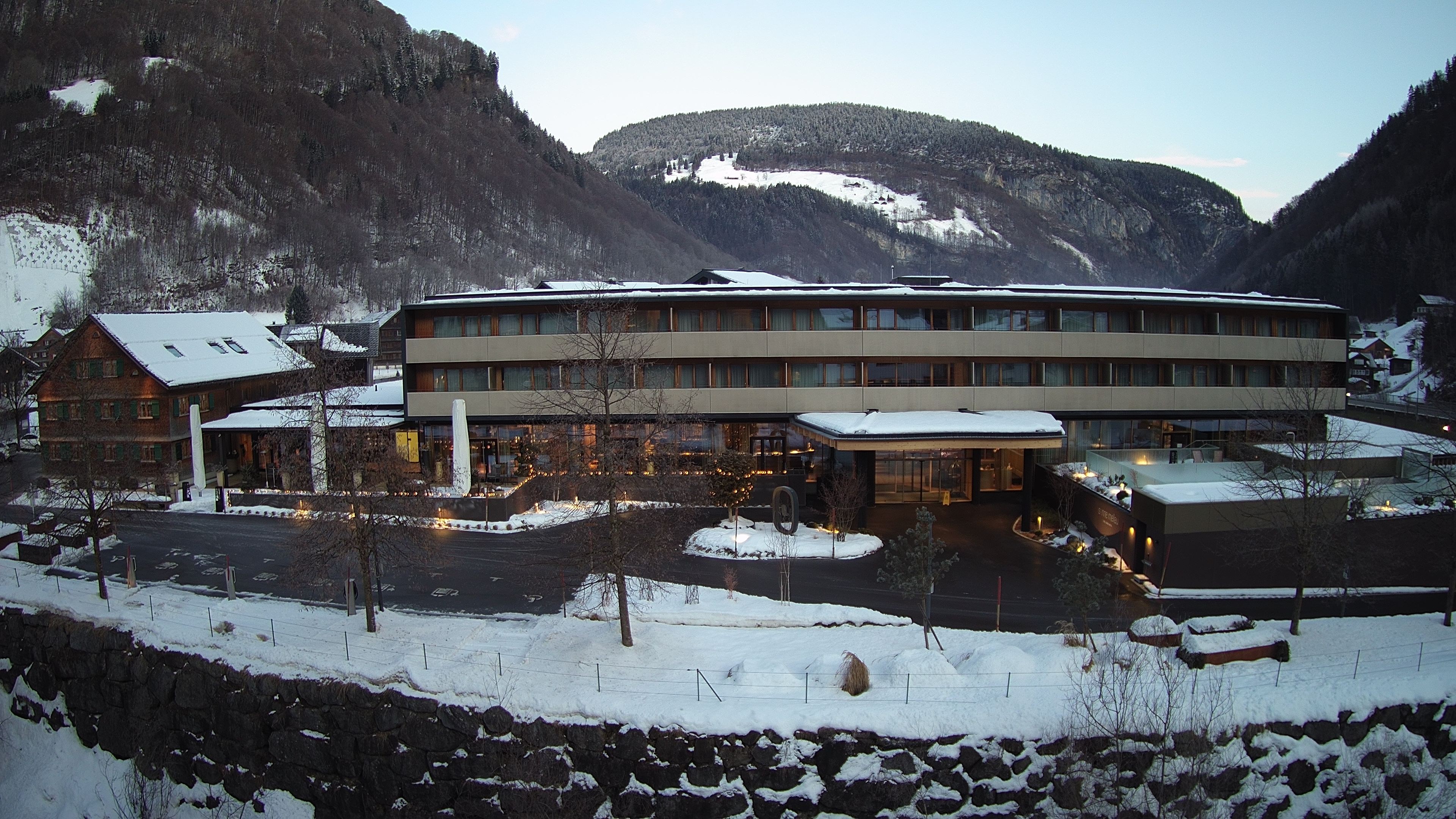 Archiv Foto Webcam Hotel Sonne in Mellau