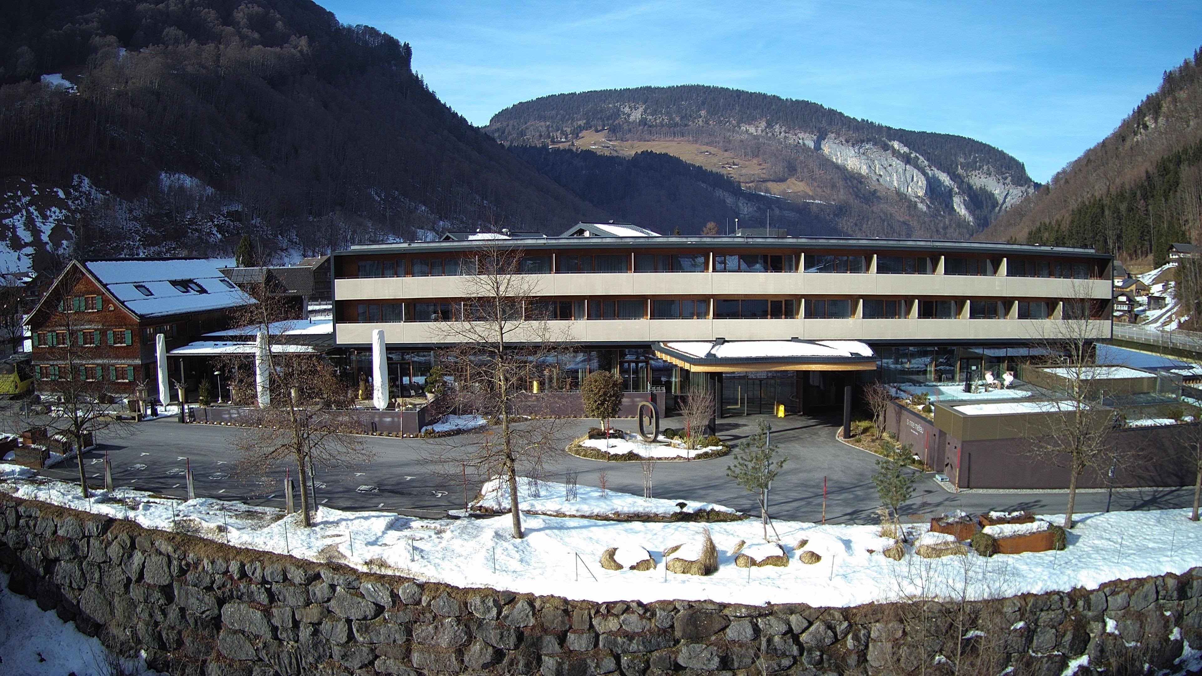 Archiv Foto Webcam Hotel Sonne in Mellau