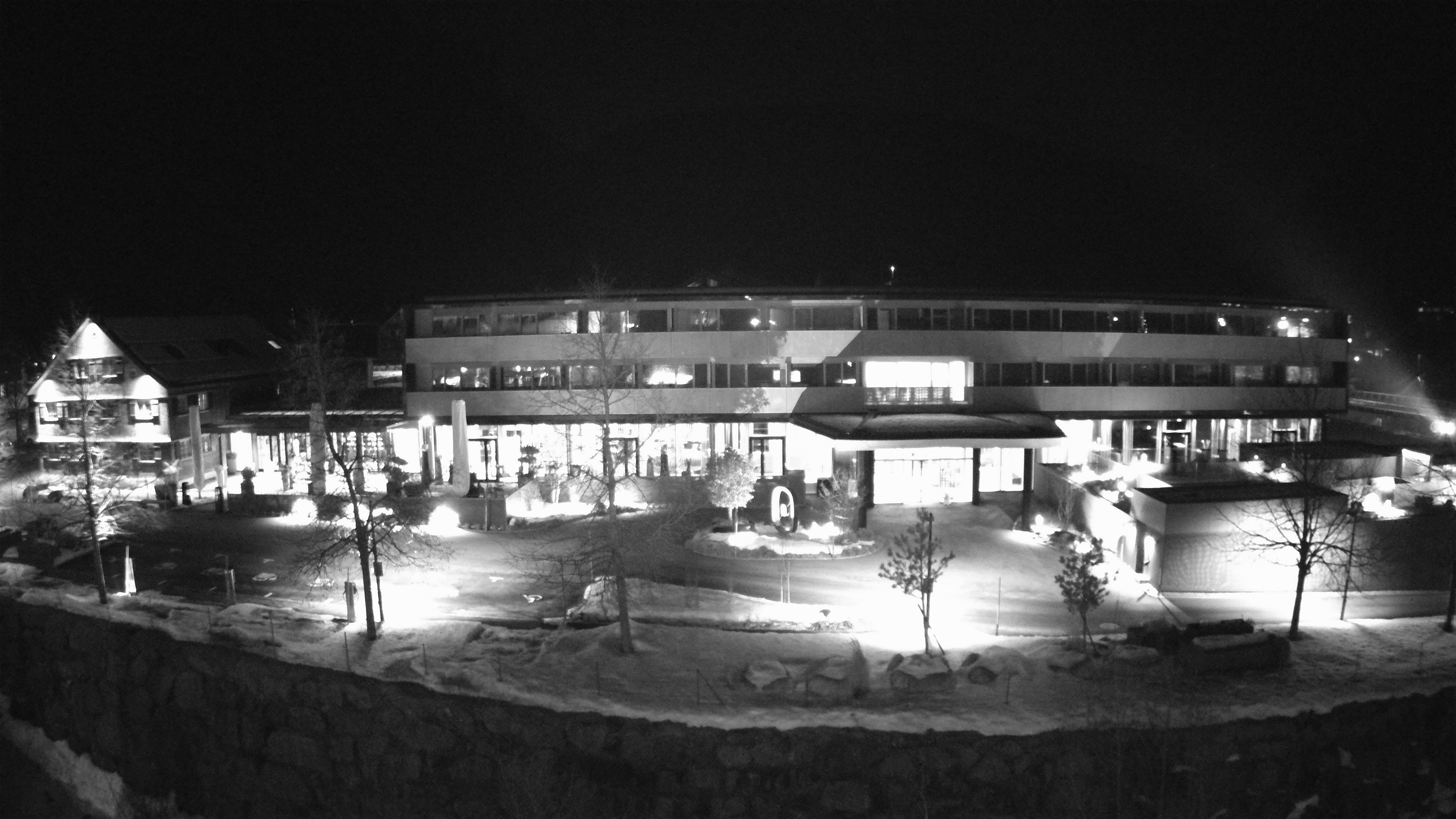 Archiv Foto Webcam Hotel Sonne in Mellau