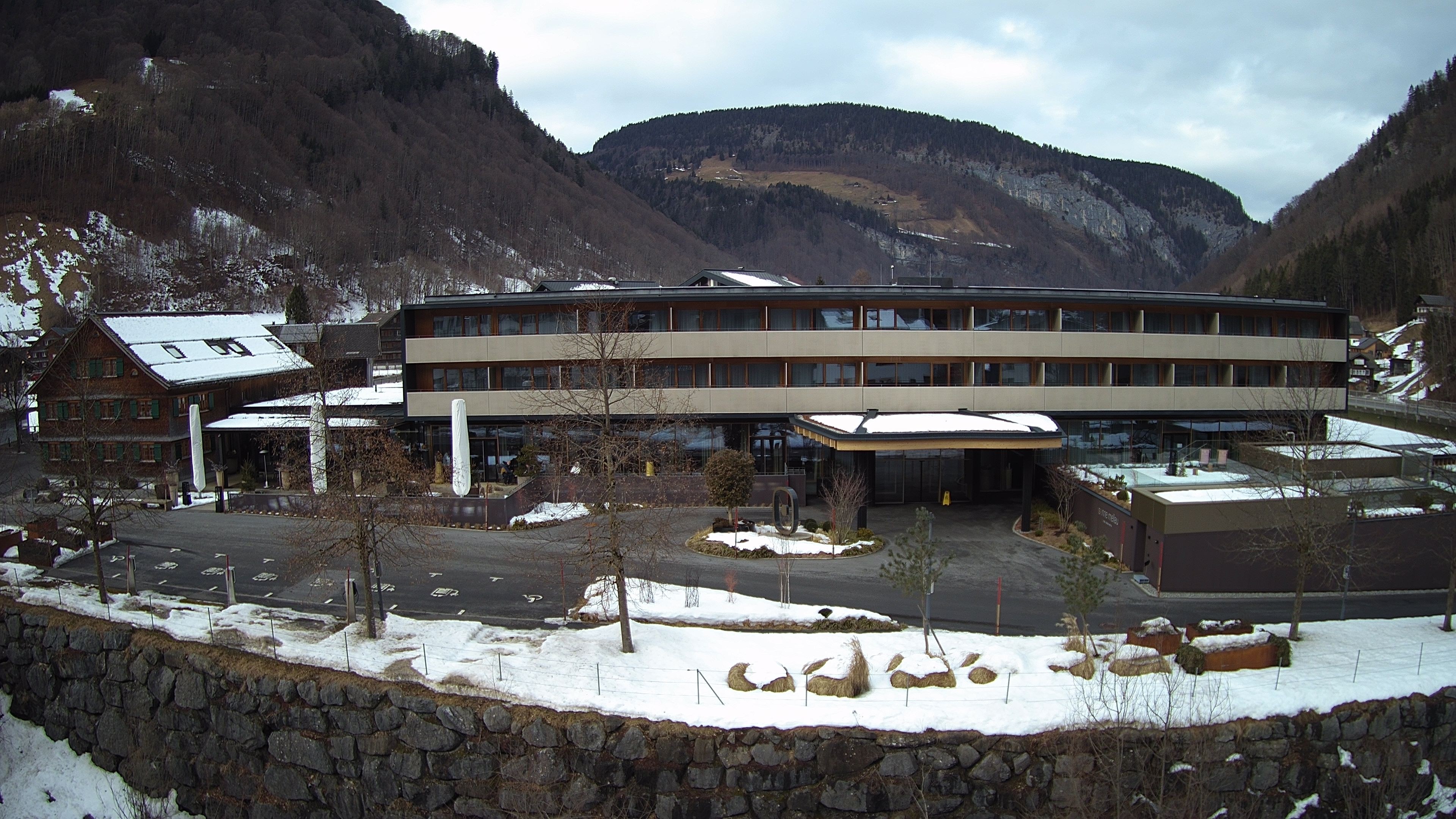 Archiv Foto Webcam Hotel Sonne in Mellau