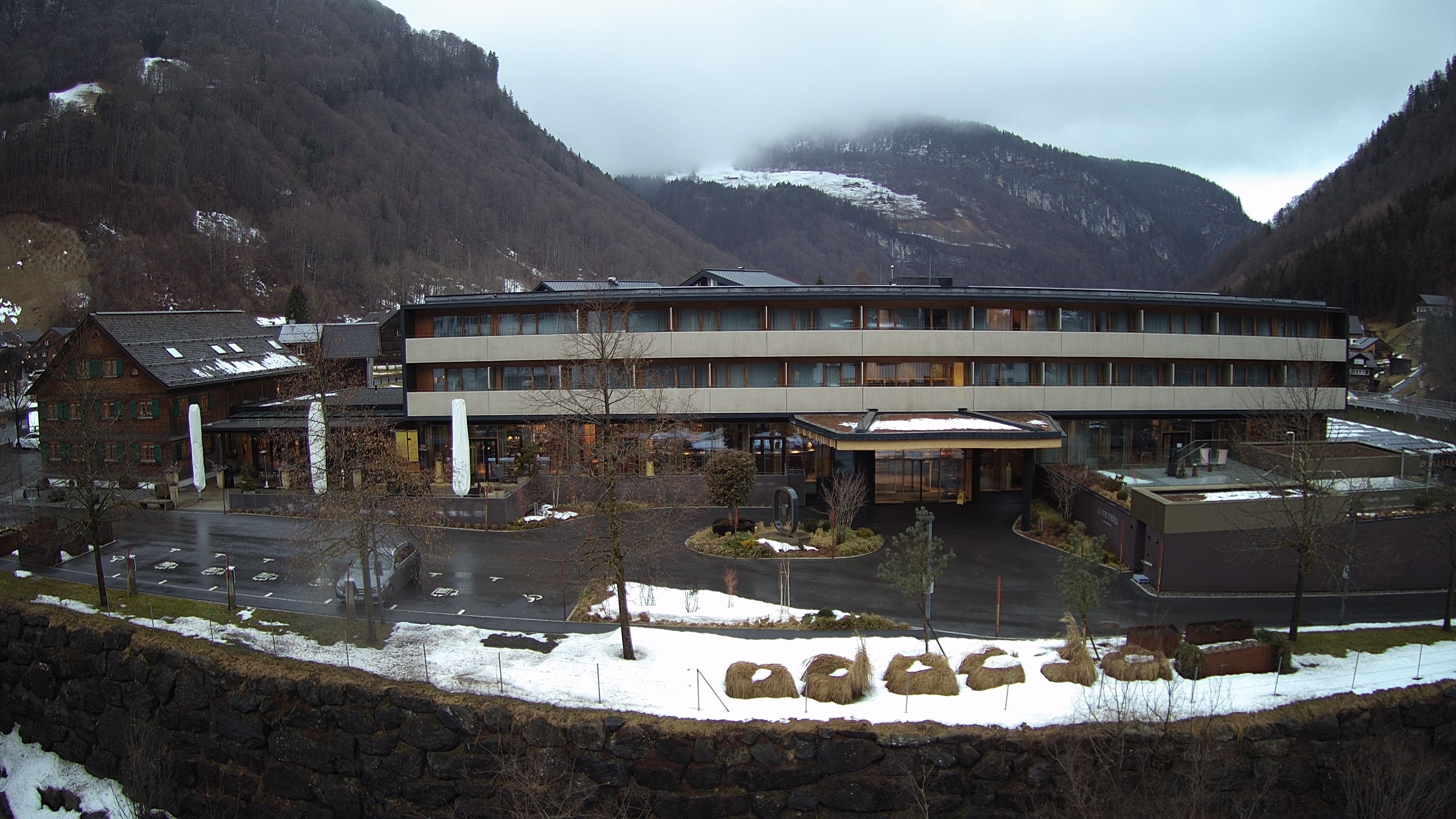 Archiv Foto Webcam Hotel Sonne in Mellau