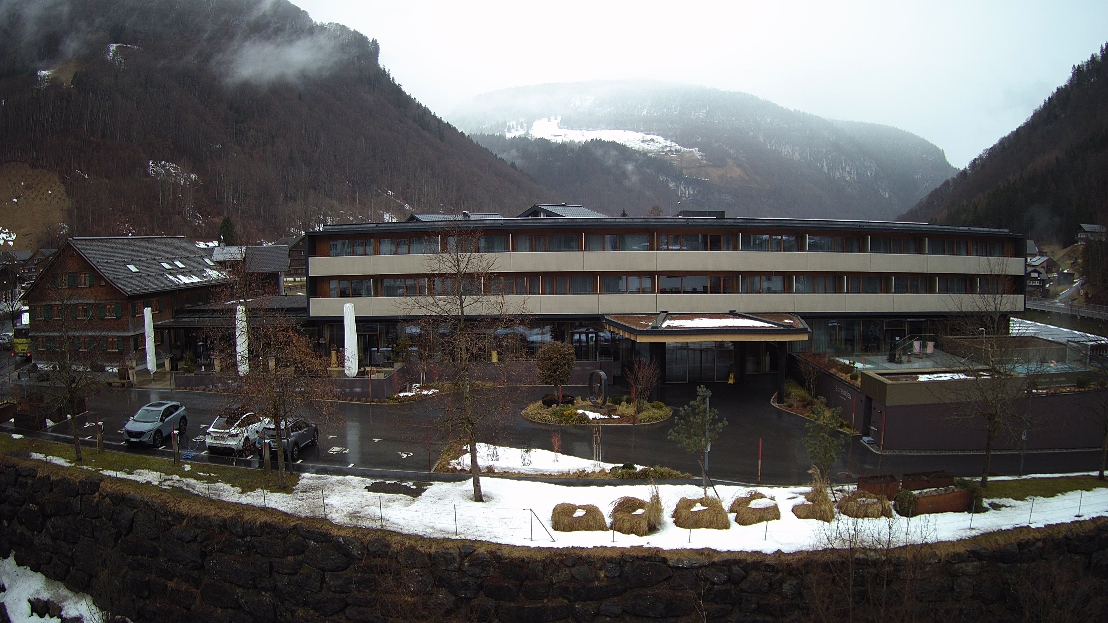 Archiv Foto Webcam Hotel Sonne in Mellau