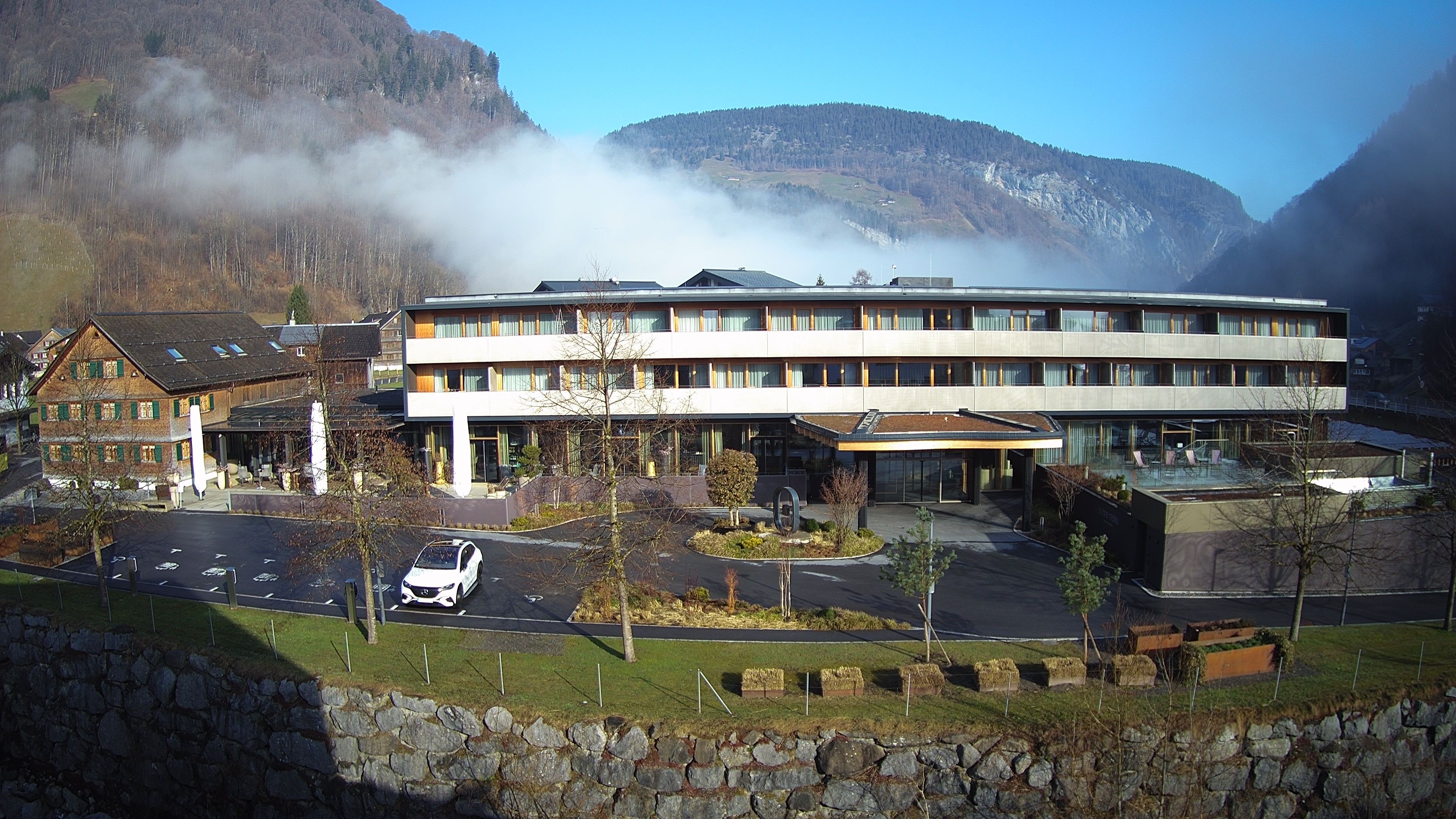 Archiv Foto Webcam Hotel Sonne in Mellau