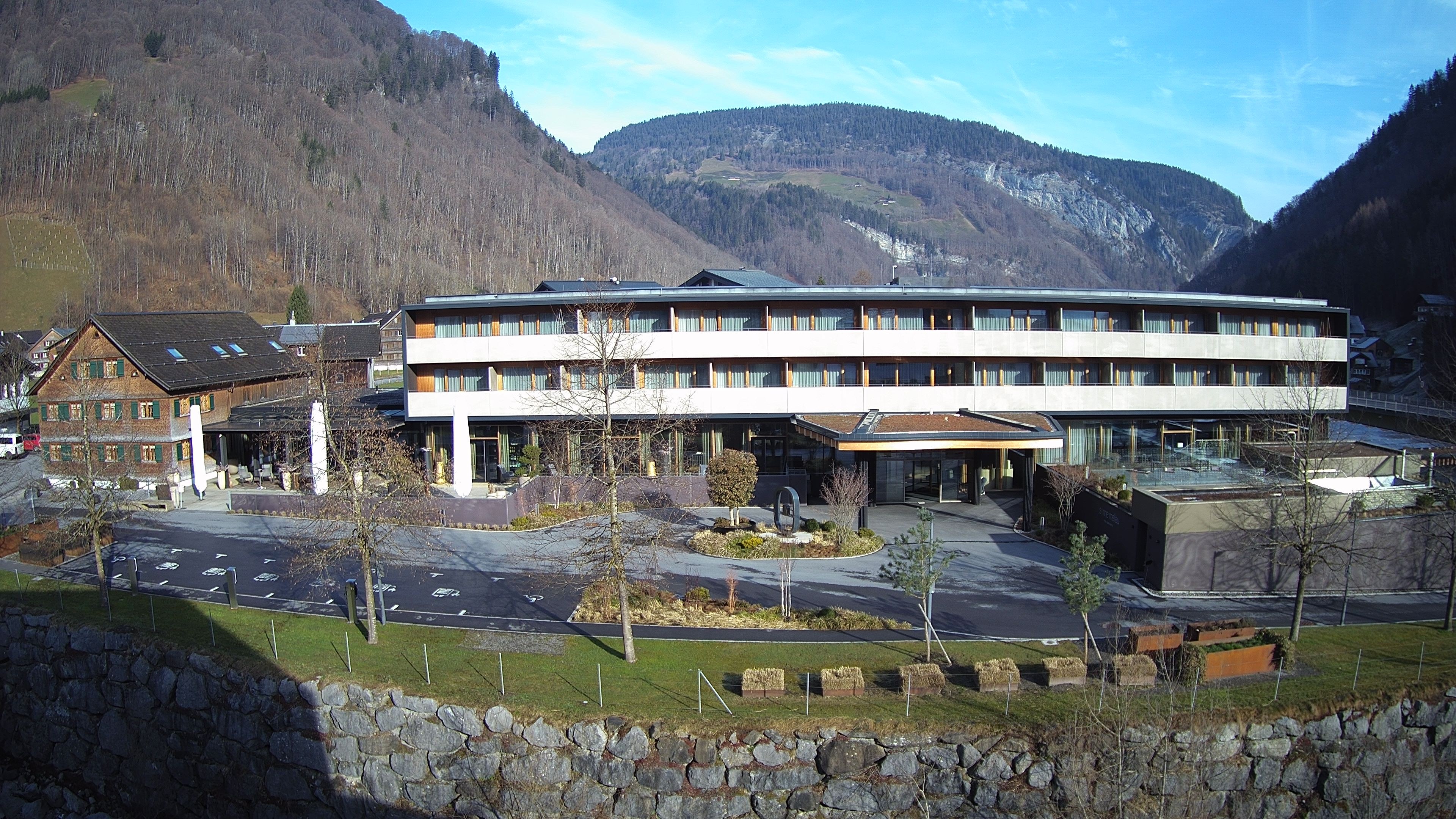 Archiv Foto Webcam Hotel Sonne in Mellau