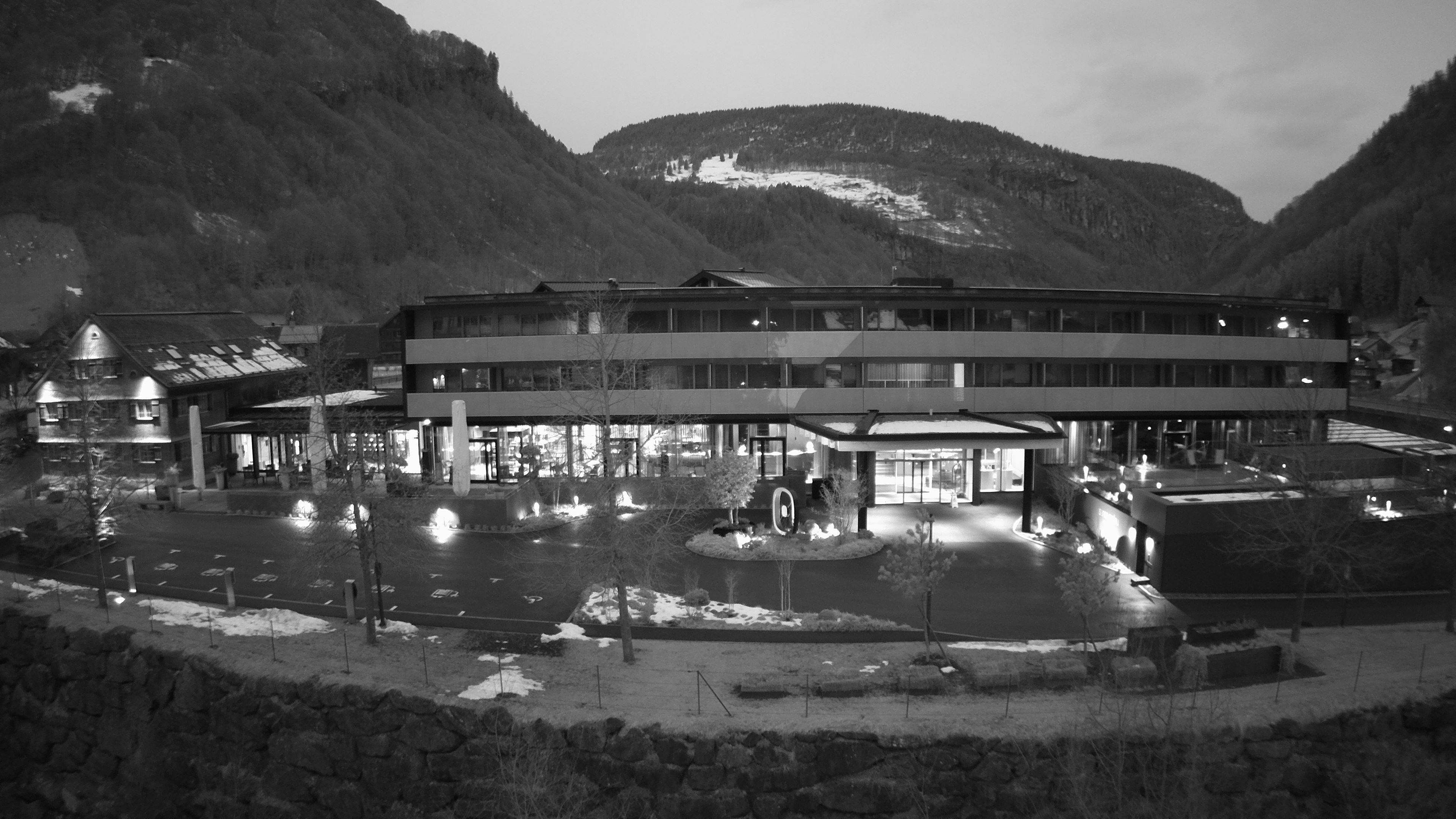 Archiv Foto Webcam Hotel Sonne in Mellau