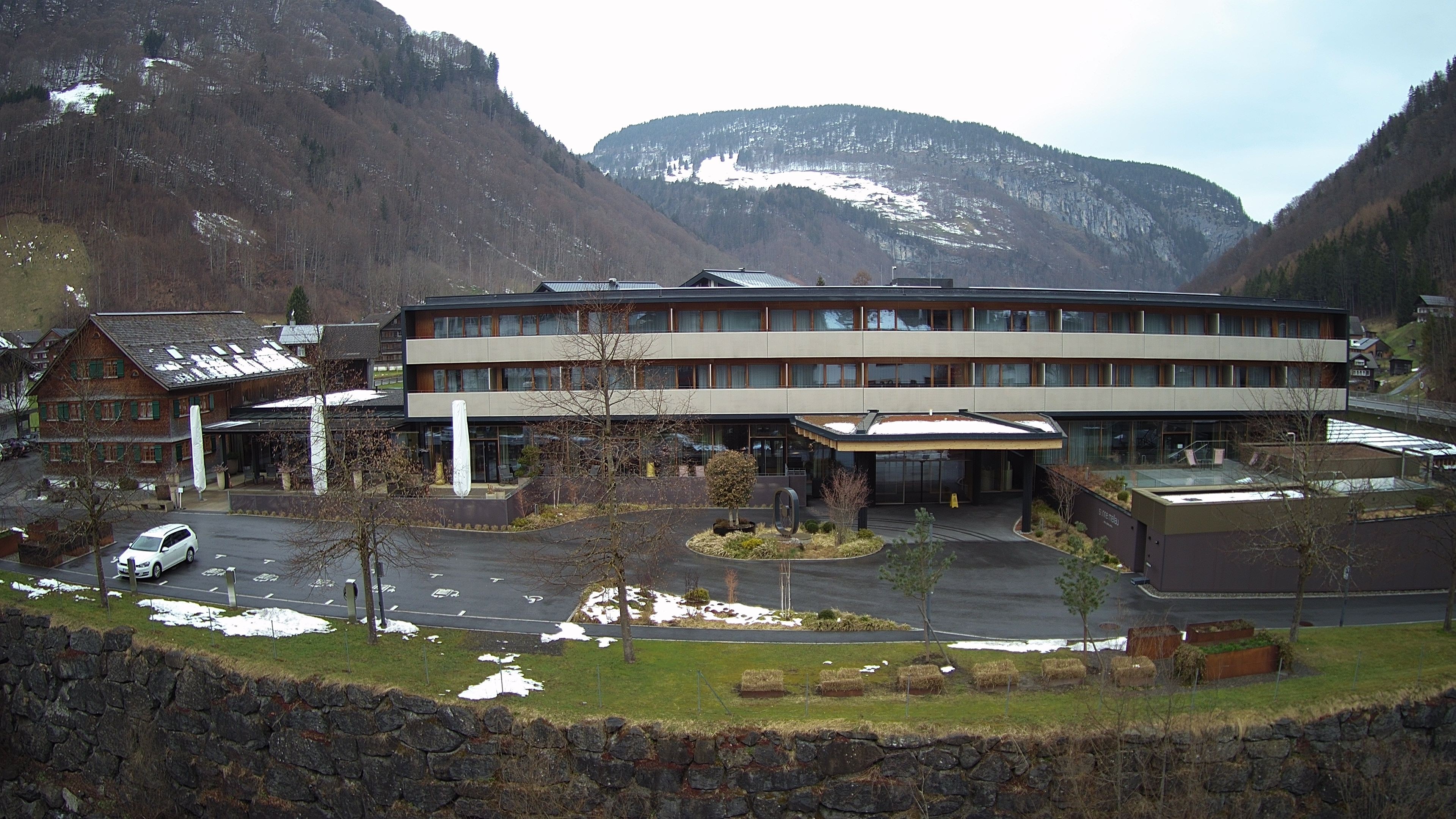 Archiv Foto Webcam Hotel Sonne in Mellau