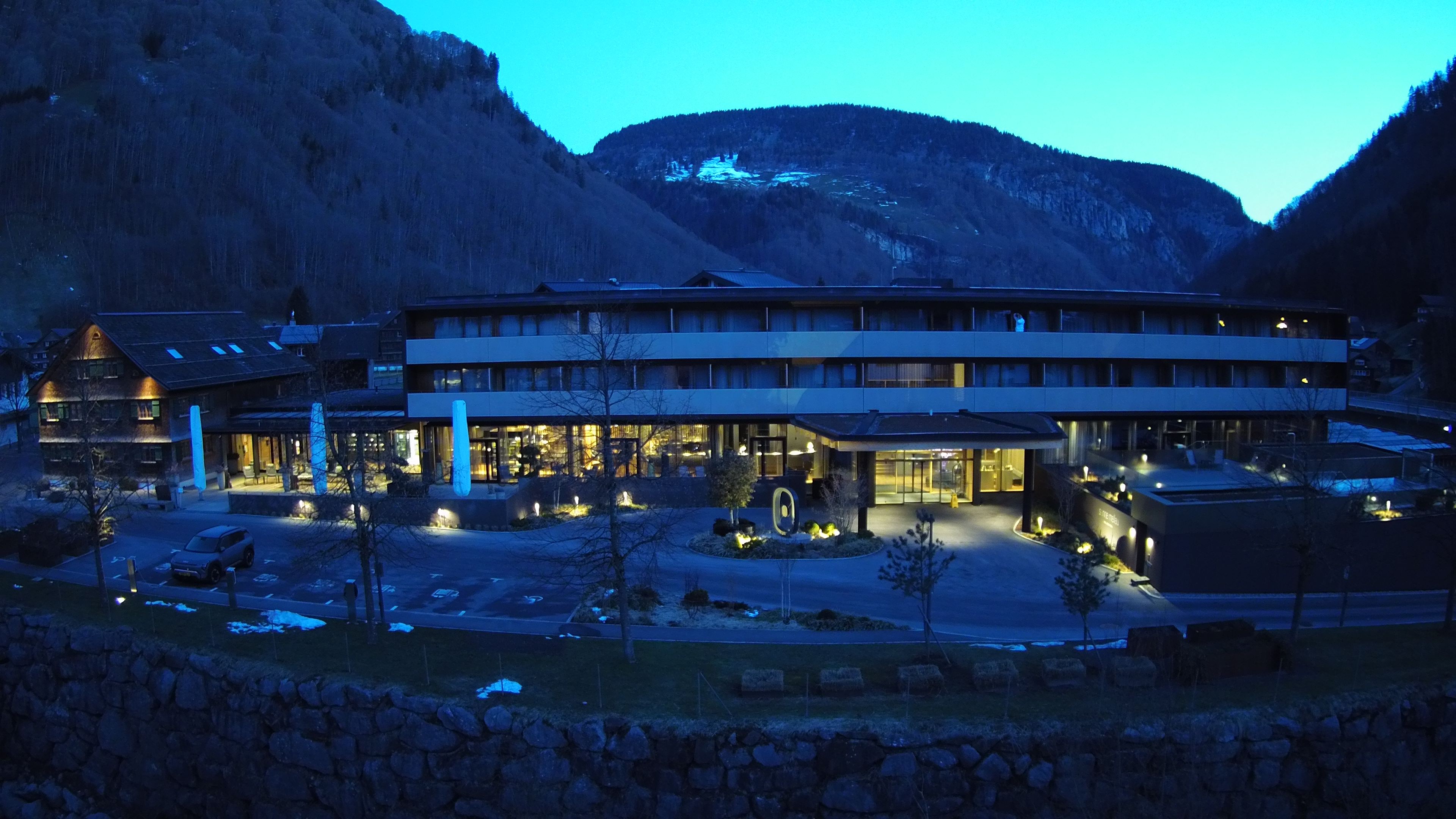 Archiv Foto Webcam Hotel Sonne in Mellau