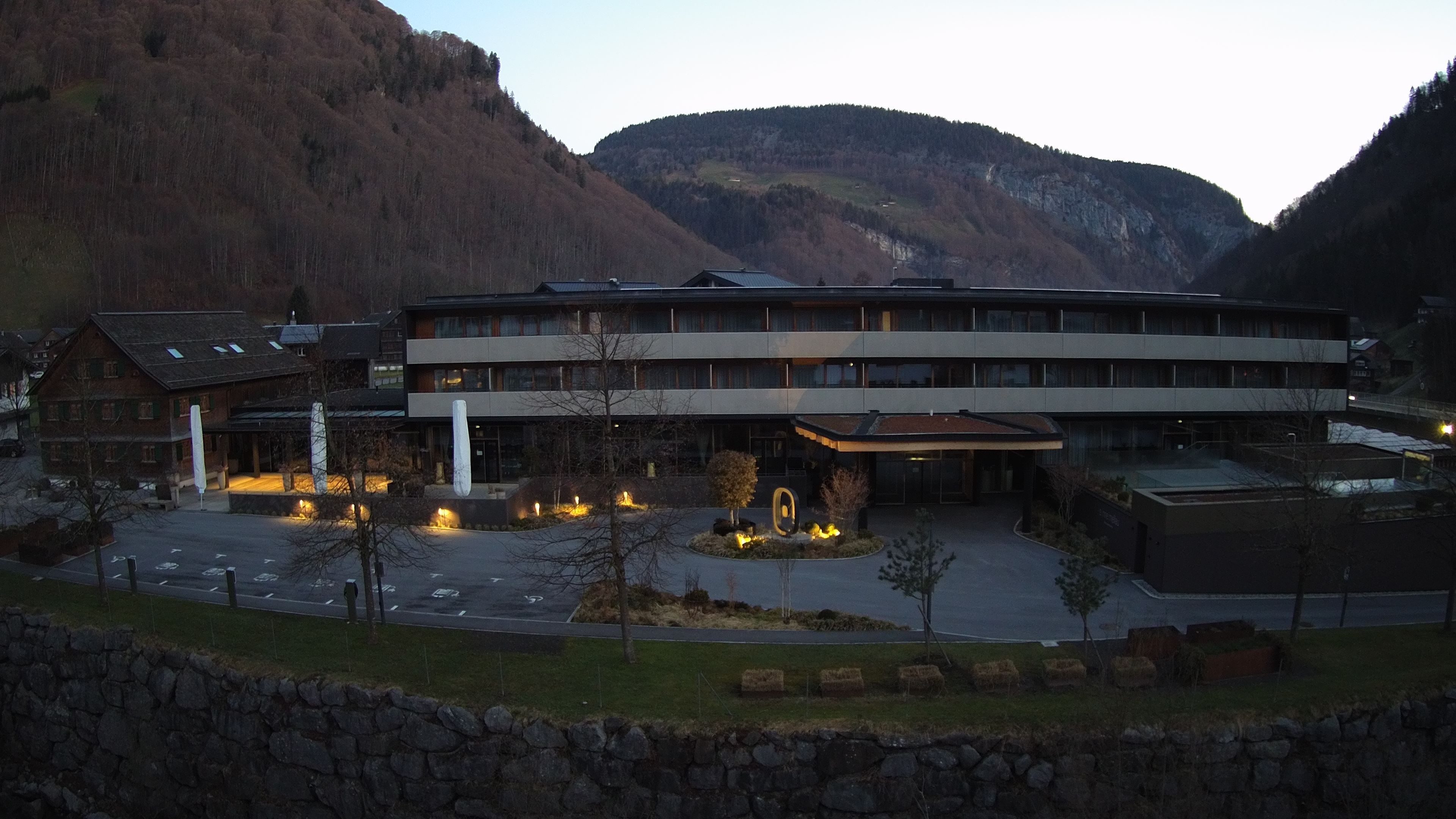 Archiv Foto Webcam Hotel Sonne in Mellau