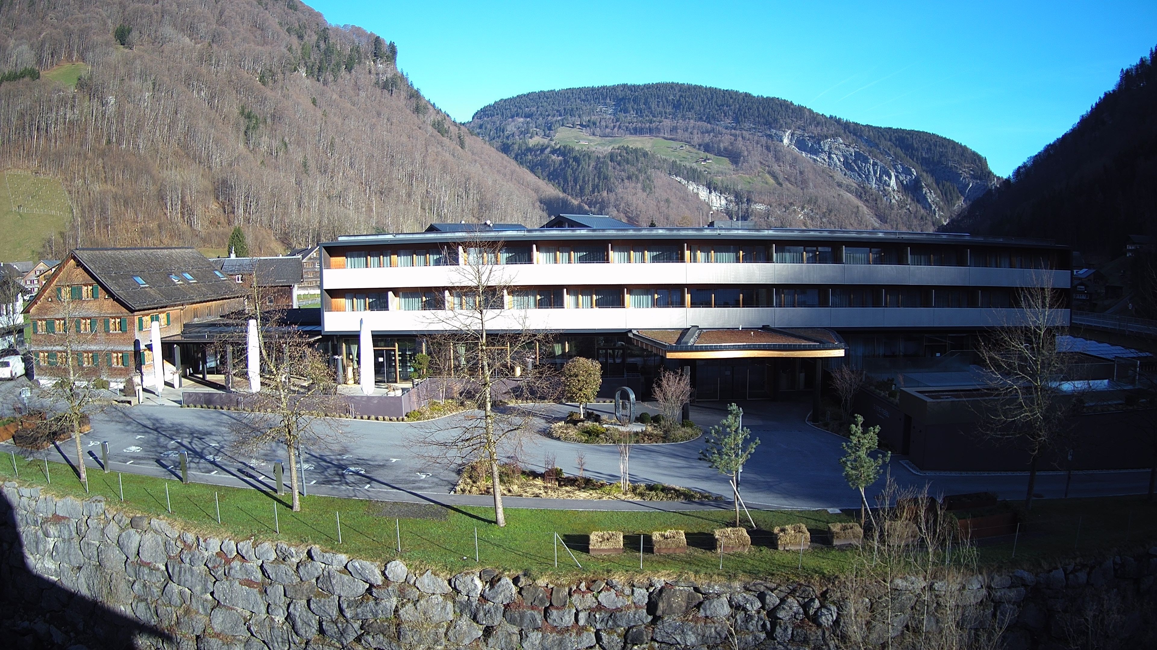Archiv Foto Webcam Hotel Sonne in Mellau