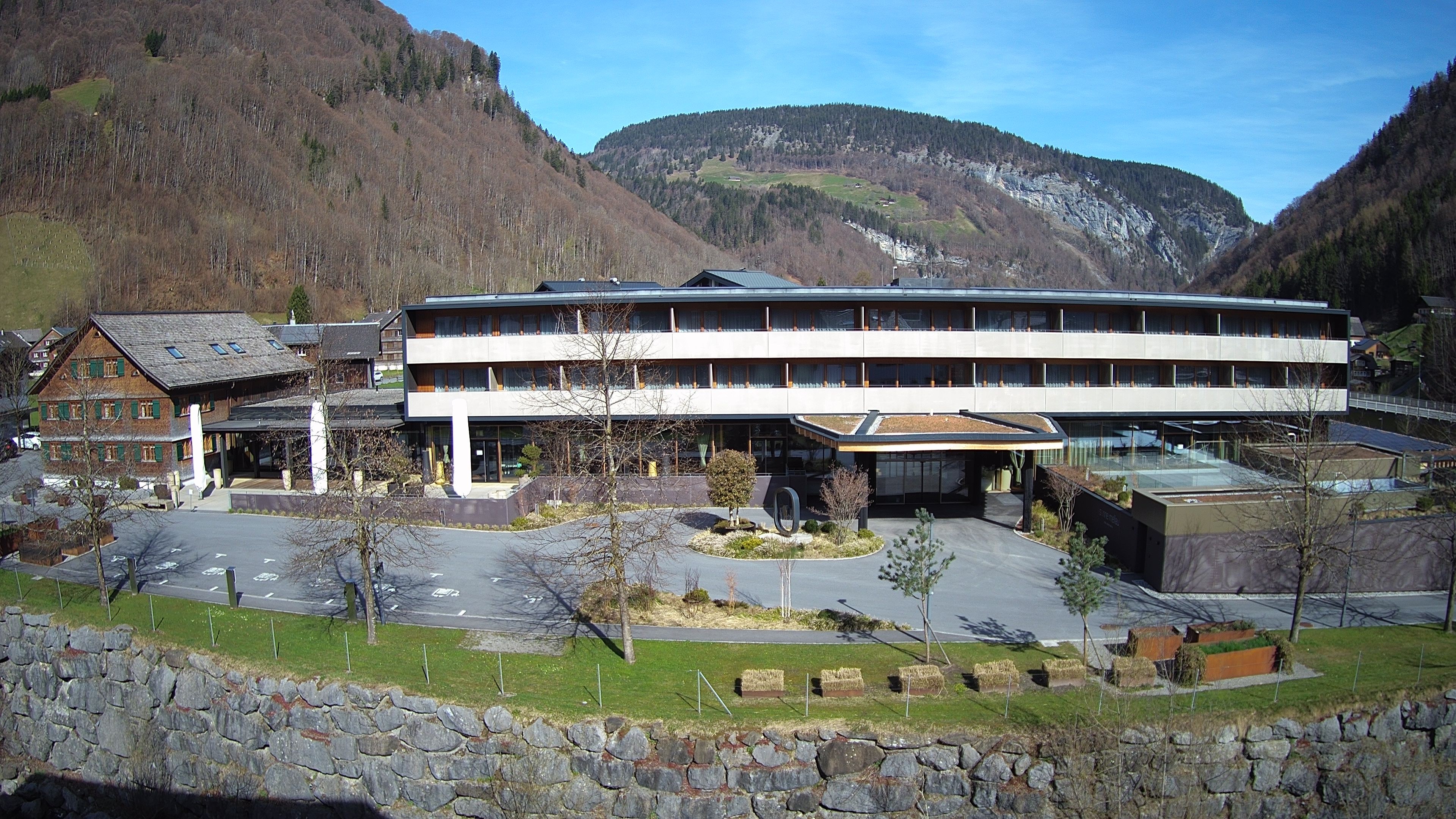 Archiv Foto Webcam Hotel Sonne in Mellau